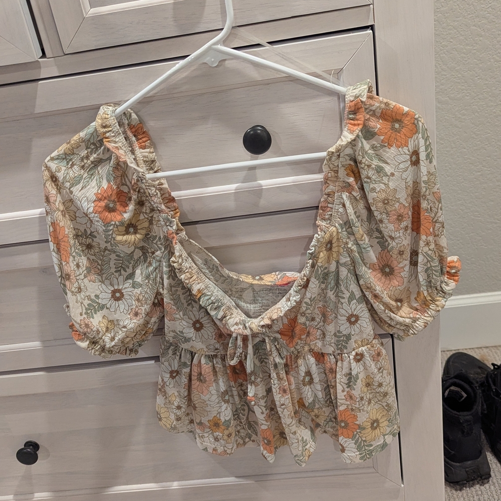 Pink Lily Floral Puff Sleeve Blouse